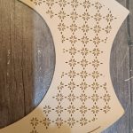 خدمات طراحی و حک گالوو و فایبر و برش لیزر